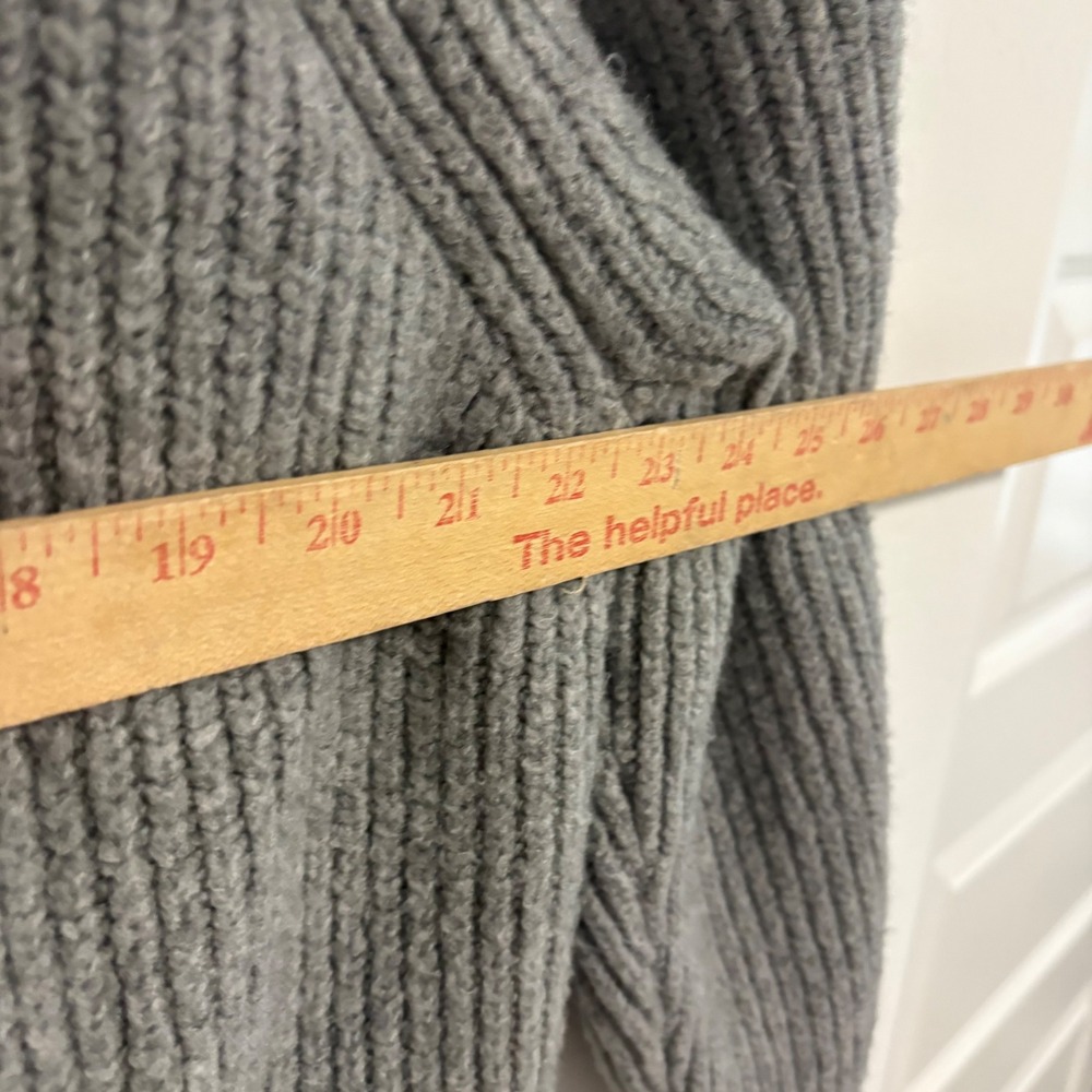 Abercrombie & Fitch Gray Ribbed Crew Cardigan Gold Buttons XL Wool Blend Sweater - Picture 6 of 7